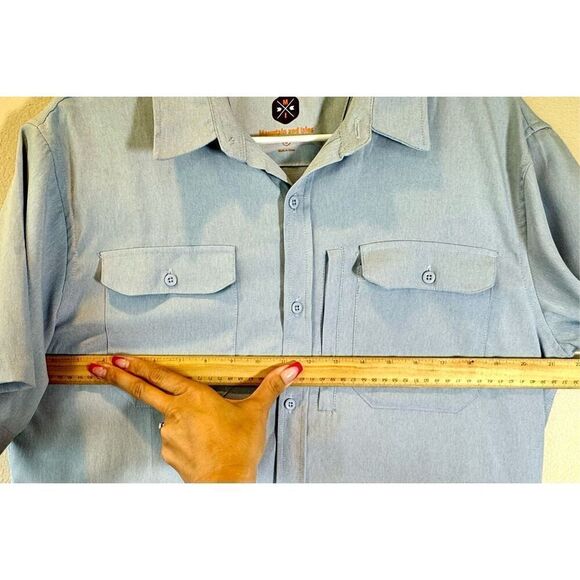 Mountain and Isles Outdoor Adventure Mens Button Down Short Sleeve Shirt Medium - Picture 7 of 8